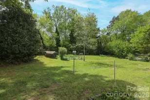 2000 Lawton Bluff Rd, Charlotte, NC 28226 - Photo 32