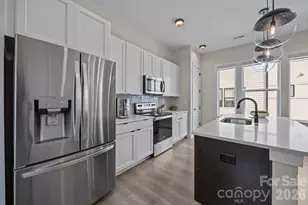 513 Strong Ave, Charlotte, NC 28205 - Photo 18