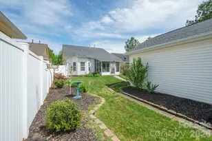 16515 Amberside Rd E, Cornelius, NC 28031 - Photo 30