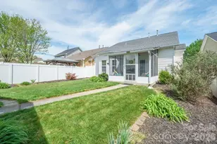 16515 Amberside Rd E, Cornelius, NC 28031 - Photo 32