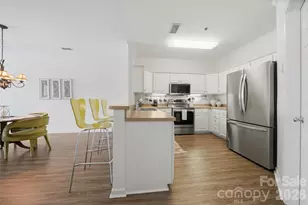 1410 4th St Dr NW, Hickory, NC 28601 - Photo 10