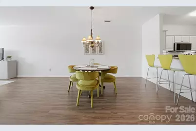 1410 4th Street Drive NW #205, Hickory, NC 28601 - Photo 8