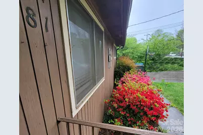 475 13th Avenue NE, Hickory, NC 28601 - Photo 2