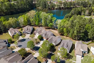 27064 Sanderling Ct, Fort Mill, SC 29707 - Photo 4