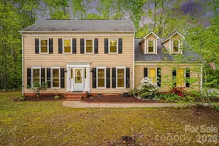 8637 Quarters Ln, Mint Hill, NC 28227 - Photo 2