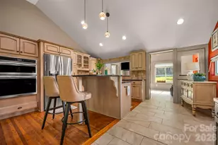 183-185 Rubin Thorne Rd, Campobello, SC 29322 - Photo 6