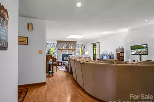 80 Fox Briar Dr, Columbus, NC 28722 - Photo 8