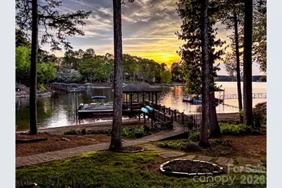 239 Pinnacle Shores Drive, Mooresville, NC 28117 - Photo 46