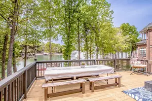 239 Pinnacle Shores Dr, Mooresville, NC 28117 - Photo 10