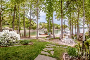 239 Pinnacle Shores Dr, Mooresville, NC 28117 - Photo 12