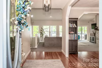 239 Pinnacle Shores Drive, Mooresville, NC 28117 - Photo 4