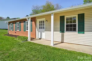 88 Lees Creek Rd, Asheville, NC 28806 - Photo 4