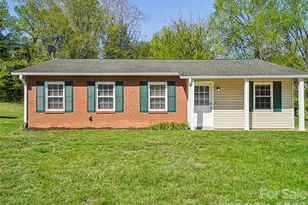 88 Lees Creek Rd, Asheville, NC 28806 - Photo 2