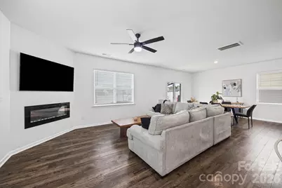 342 Court House Avenue, York, SC 29745 - Photo 4