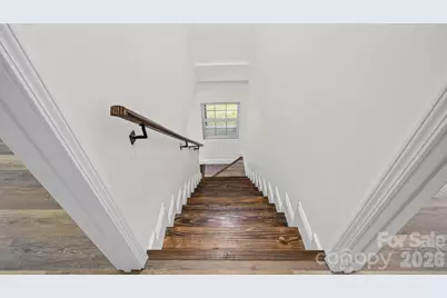 102 W Carolina Avenue, Bessemer City, NC 28016 - Photo 4