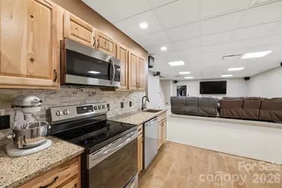3638 Hogan Court NE, Conover, NC 28613 - Photo 30