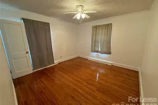 1020 W Catawba Ave, Mount Holly, NC 28120 - Photo 12