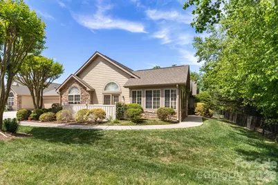 4328 Grassy Drive, Greensboro, NC 27409 - Photo 2