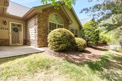 4328 Grassy Drive, Greensboro, NC 27409 - Photo 30