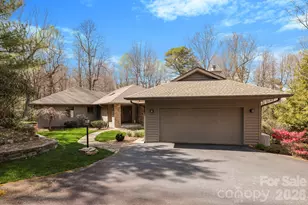 100 Elmridge Dr, Flat Rock, NC 28731 - Photo 2