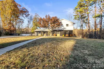 335 Eastcliff Drive SE, Concord, NC 28025 - Photo 2