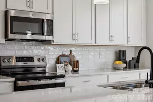 1816 Alexander Village Main Dr, Charlotte, NC 28262 - Photo 12