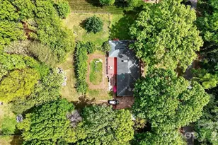 6201 Deliah Ln, Charlotte, NC 28215 - Photo 20