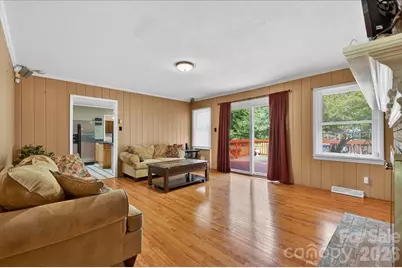 6201 Deliah Lane, Charlotte, NC 28215 - Photo 10