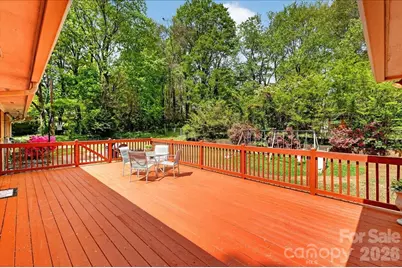 6201 Deliah Lane, Charlotte, NC 28215 - Photo 16