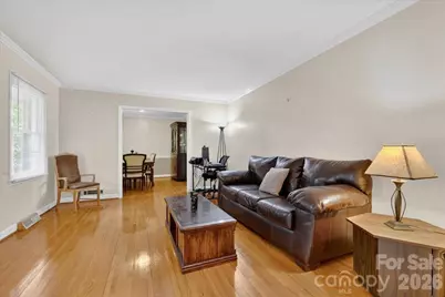 6201 Deliah Lane, Charlotte, NC 28215 - Photo 4