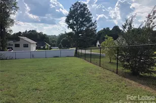 5316 Oaktree Dr, Gastonia, NC 28052 - Photo 12