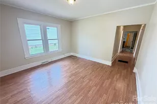 2149 Camp Greene St, Charlotte, NC 28208 - Photo 4