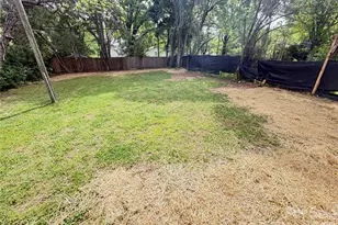 2149 Camp Greene St, Charlotte, NC 28208 - Photo 8