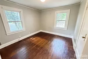 2212 Camp Greene St, Charlotte, NC 28208 - Photo 12