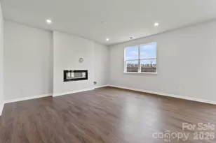 819 Olde England Dr, Lincolnton, NC 28092 - Photo 6