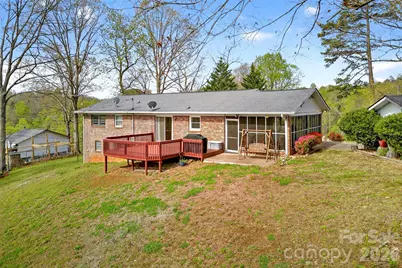 82 Landis Road, Marion, NC 28752 - Photo 6