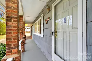 82 Landis Rd, Marion, NC 28752 - Photo 10