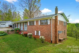 82 Landis Rd, Marion, NC 28752 - Photo 2