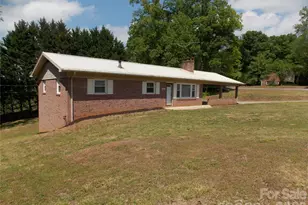 1380 May Rd, Granite Falls, NC 28630 - Photo 24