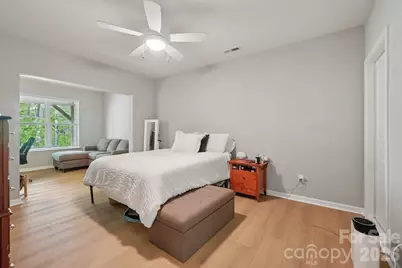 4818 Fonthill Lane, Charlotte, NC 28210 - Photo 34