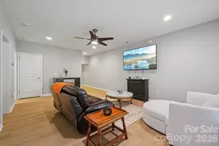 4818 Fonthill Ln, Charlotte, NC 28210 - Photo 32