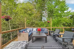 4818 Fonthill Ln, Charlotte, NC 28210 - Photo 2