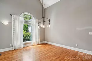 16201 Woolwine Rd, Charlotte, NC 28278 - Photo 14