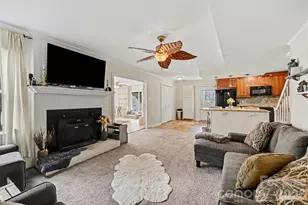 7729 Winterset Dr, Charlotte, NC 28270 - Photo 4