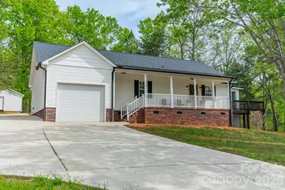 902 Cornelius Road, Mooresville, NC 28117 - Photo 1