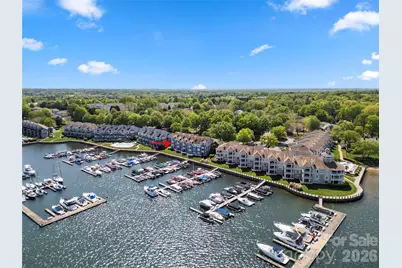 18679 Vineyard Point Lane, Cornelius, NC 28031 - Photo 10