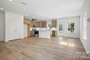 14022 Steller St, Charlotte, NC 28269 - Photo 6