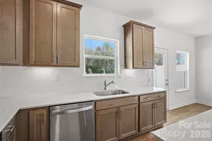 14022 Steller St, Charlotte, NC 28269 - Photo 12