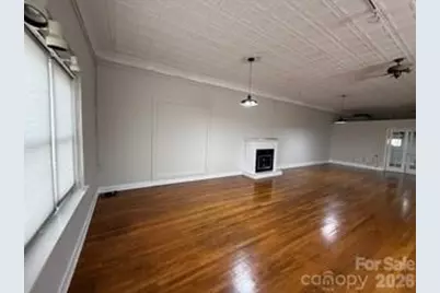 7 N Mitchell Avenue, Bakersville, NC 28705 - Photo 10