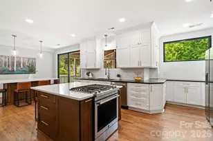 7716 Rathlin Ct, Charlotte, NC 28270 - Photo 4